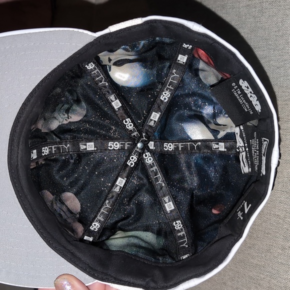 STAR WARS STORMTROOPER Fitted New Era - 7 1/2 White - Picture 3 of 7